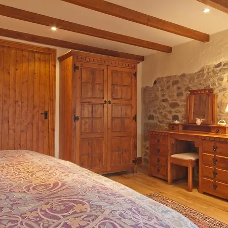 Bokiddick Farm Cottages * Bodmin